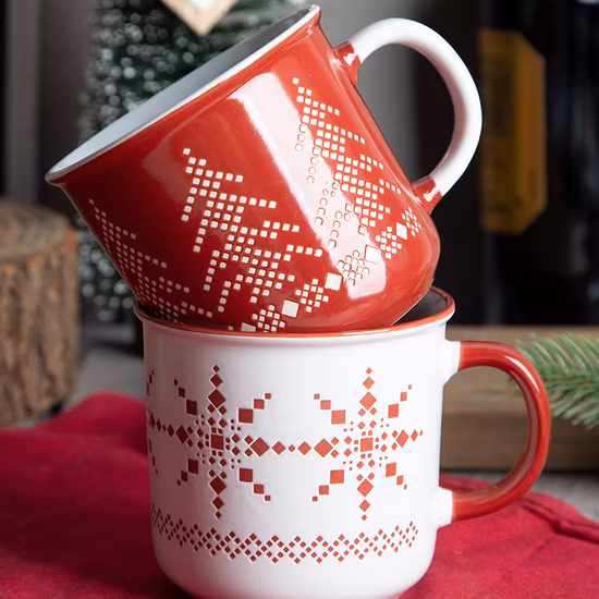 Caneca de cerâmica de grés de Natal quente